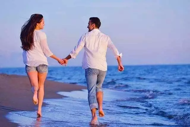 4、夫妻生活中最傷男人的三件事:當妻子的別做，最傷男人心的事有哪些呢？