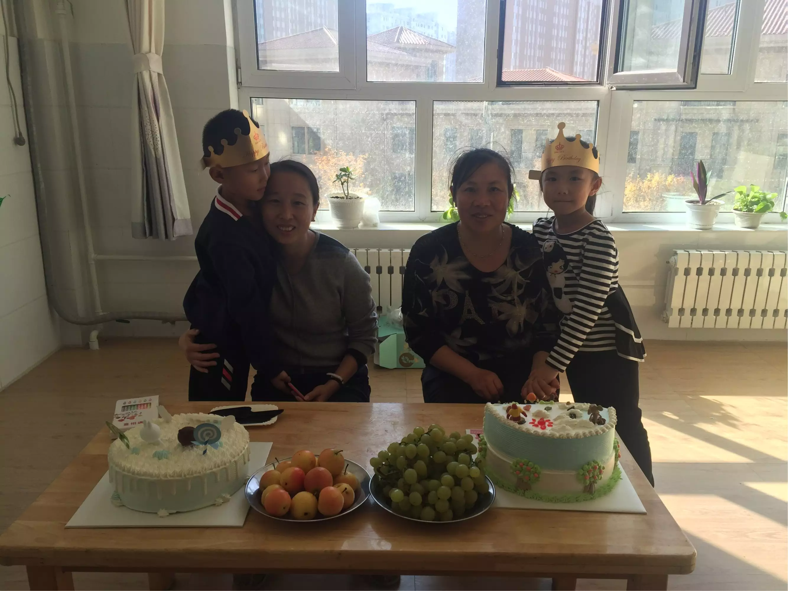 5、母親和孩子同月同日生的說法:媽媽致同月同日生女兒的生日祝福語