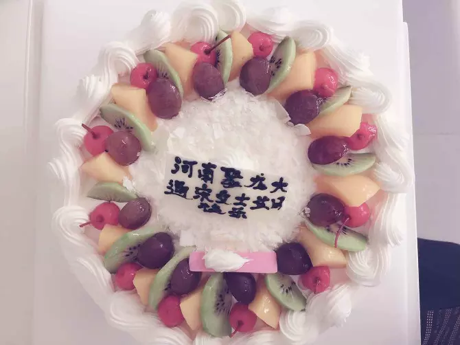 給姐姐的簡短生日祝福：給姐姐的生日祝福語