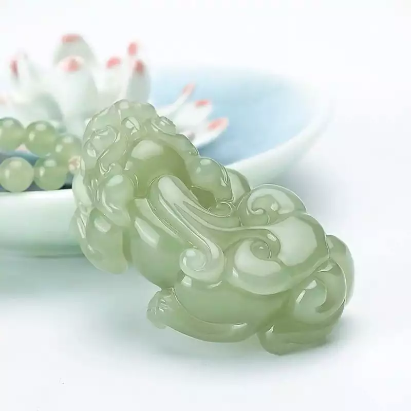 2、貔貅有什麼講究和忌諱:佩戴貔貅有什麼講究與禁忌？