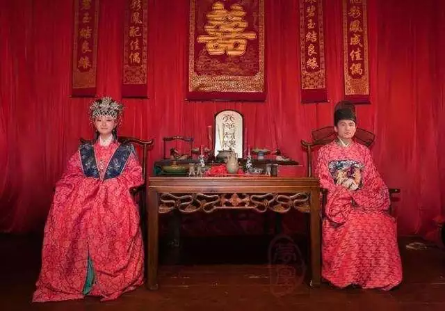 6、姓黃與什麼姓婚配:姓黃和姓黃能不能成為伉儷？