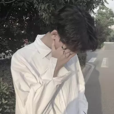 年最新款頭像男：年男44歲用什麼做微信頭象好？