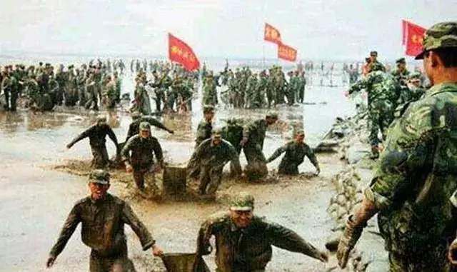 98年的是屬於是什麼命：年3月初七是什麼命？男。