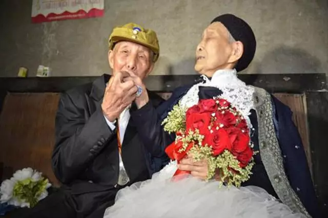 2、70年與77婚配好嗎:年男命與年女命婚配