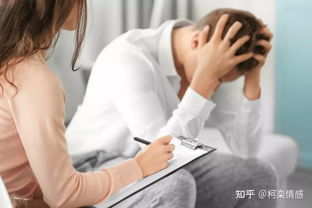 3、男人出軌后把錢給你說明什麼:男人出軌了但他掙得錢還都給你還能過嗎？