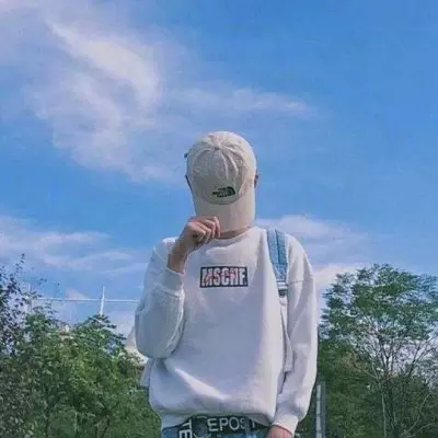 7、情侶頭像風景兩張配對:配對的情侶頭像