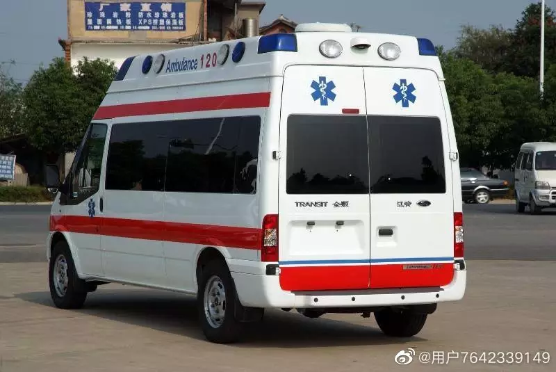 4、專門接送病人的車:哪裡有送病人回家的叫車業務