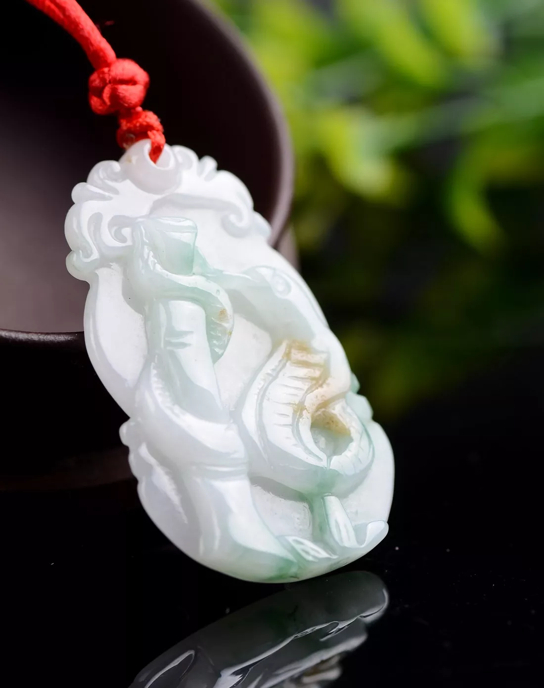 翡翠屬相掛件價錢圖片：十二生肖翡翠圖片