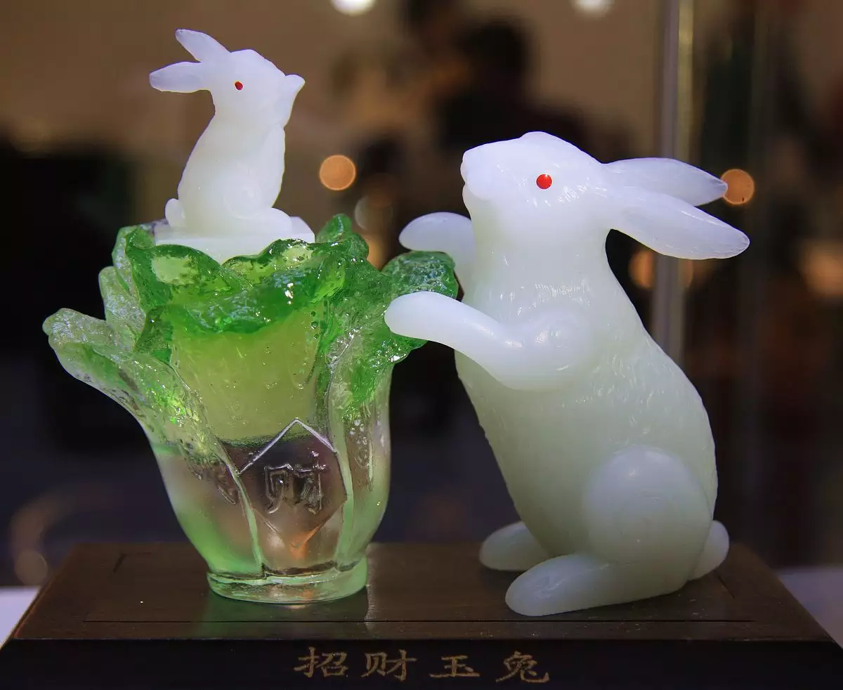 七五年屬兔的最佳婚配：年屬兔的人婚配