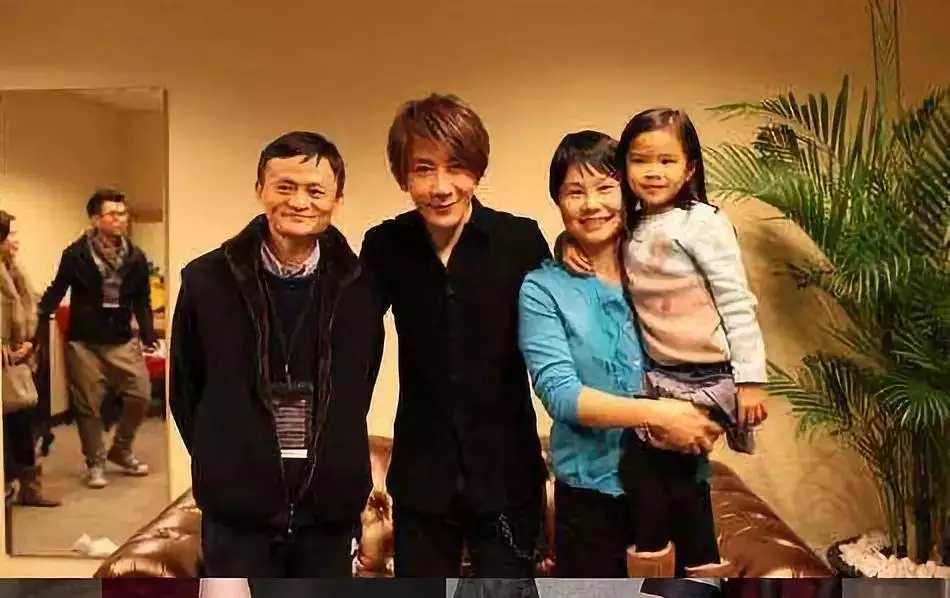 茫茫人海里, 我就相中你。 人老屬相否, 除你我莫娶,什麼意思？
