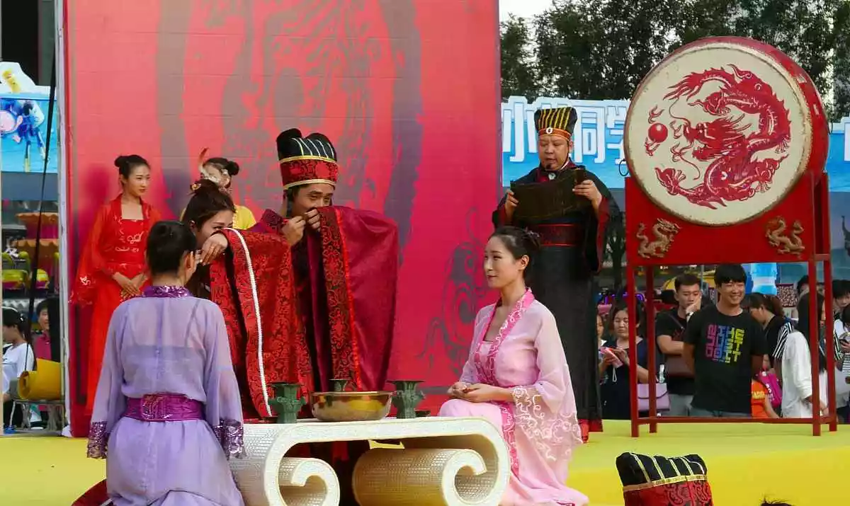 1、超准古老八字婚配表:最古老的八字婚配與屬相婚配哪個準確