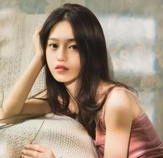 女屬猴與什麼屬相最配：80年屬猴的和什麼屬相最為匹配做夫妻？？