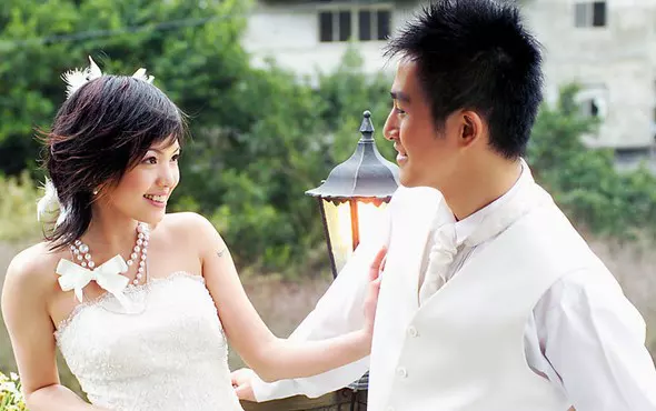 2、正規的婚姻網站:目前的婚戀網站是哪個？