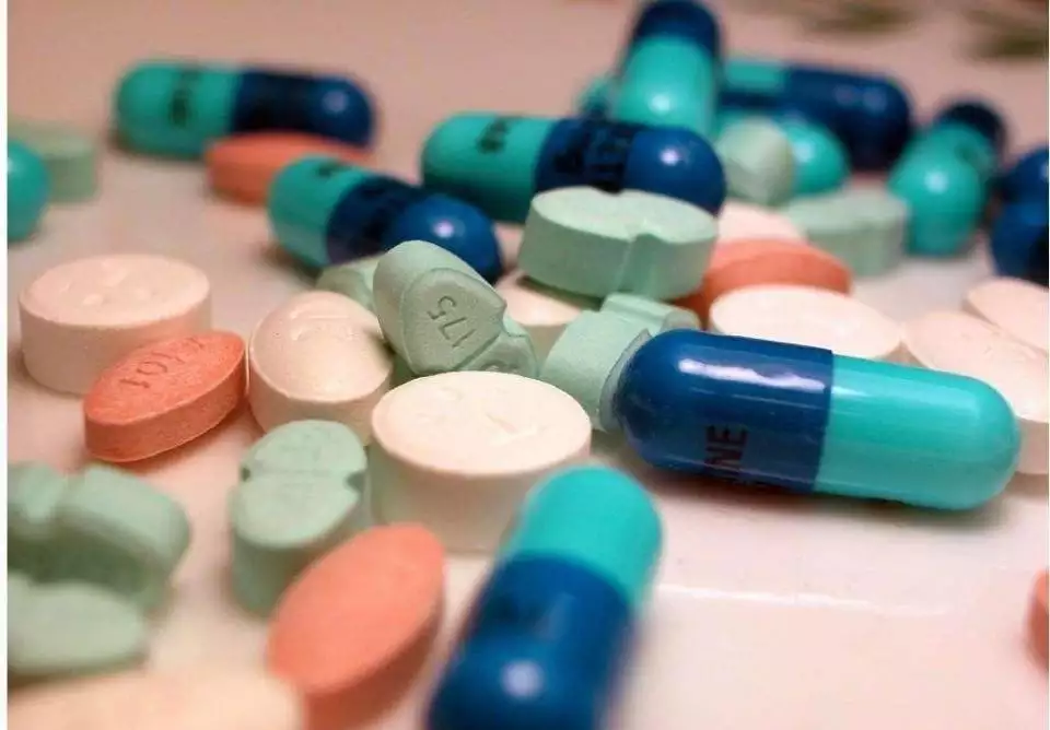4、失去性功能最強的葯:吃錯醫院開的10倍藥量男子，失去性功能的他後半生怎麼辦？
