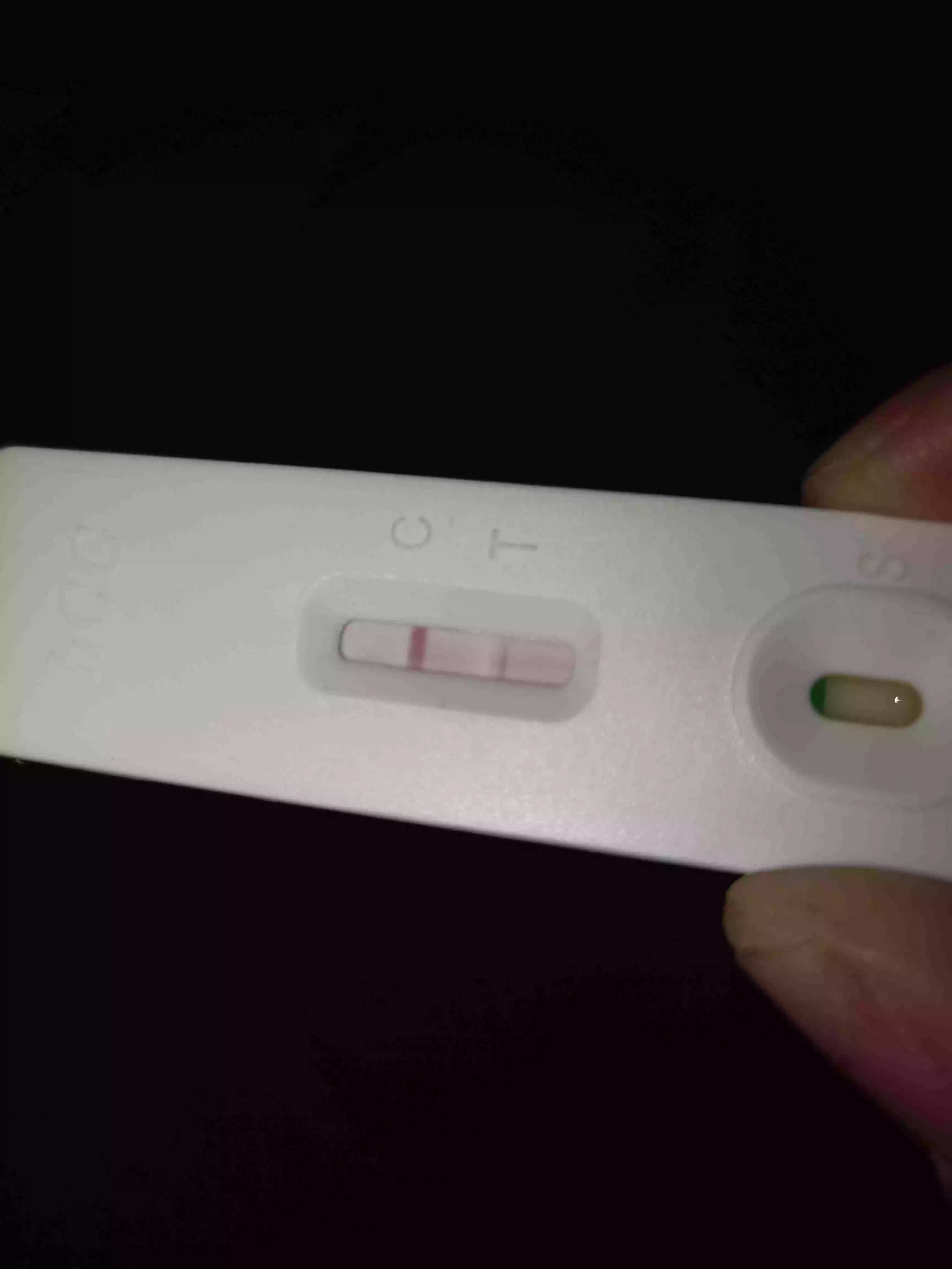 驗孕棒一深一淺懷孕幾率：哪都有什麼情況會使驗孕棒一深一淺