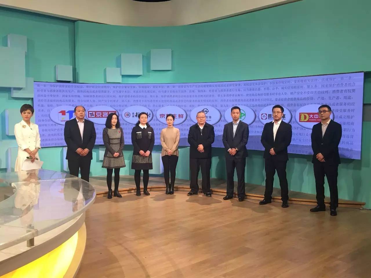 4、京城大哥任加代:想問下我家族的問題，懂歷史的哥哥姐姐回答下，小女子重謝！
