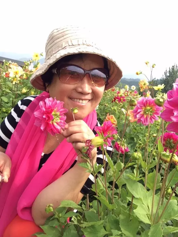 4、我是年8月17日生的，女，五行是什麼命？我和各個屬相的異性，戀愛婚配運氣怎麼樣？請高人指點。