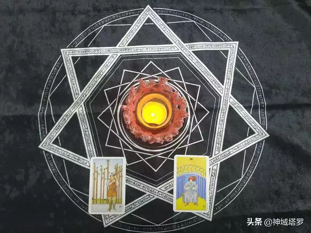 1、我用塔羅牌占卜了一個願望實現占卜法，誰能幫我解釋一下嗎，謝謝了。本人次占卜。