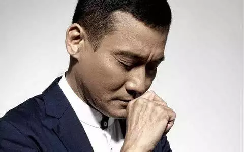 1、50歲男人愛情心態:50歲男人的愛情觀是什麼樣子的?