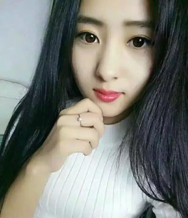 2、離婚了前妻還讓:我跟男朋友都離婚了，但是她前妻一直糾纏不清，所以我想結婚