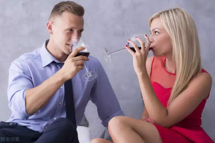2、老婆出軌二次還能要嗎:老婆出軌兩次還能要嗎