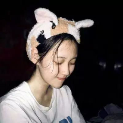 10、對與不認識的網友，句該怎麼回答她，比較有幽默的那種回答，