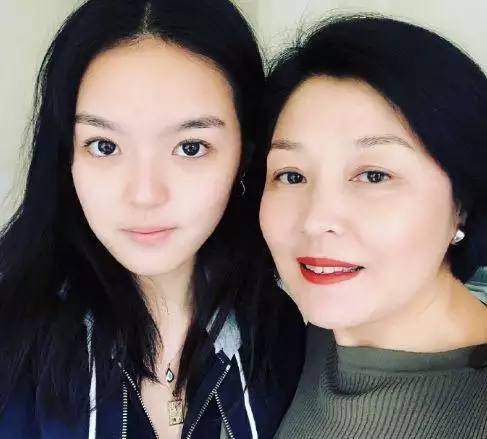 哈文與的屬相是什麼：和哈文的戀愛故事有哪些？