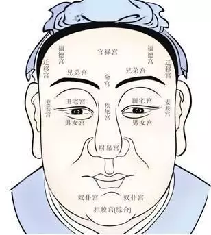 1、女孩金蛇命好嗎:金命的女孩命運