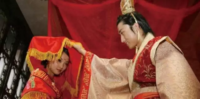 3、女子不宜早婚是什麼意思:不宜早婚的含義
