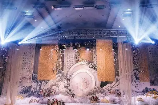 1、家裡老人，說農曆年沒有立春是年，不能結婚 不讓我們今年結婚，我該怎麼辦？