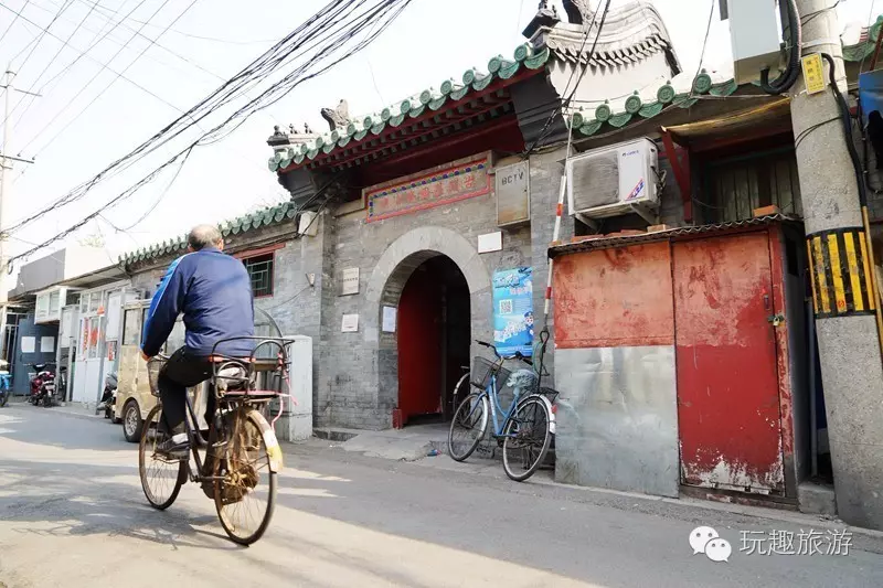 5、加代大哥:抖音里60歲的寶哥真實身份