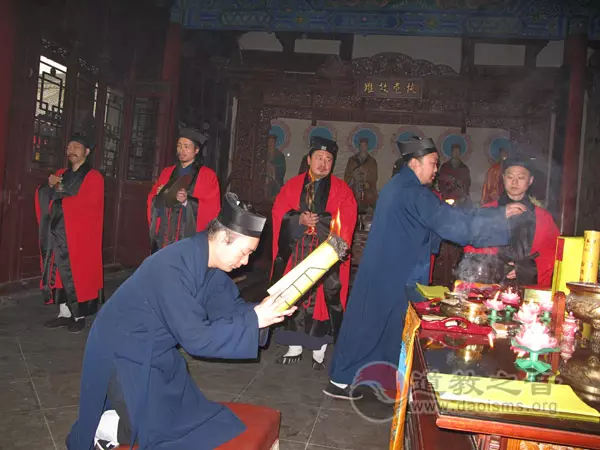 1、男正月初九女二月初九婚配嗎:男蛇二月初九女蛇正月初九年結婚好日