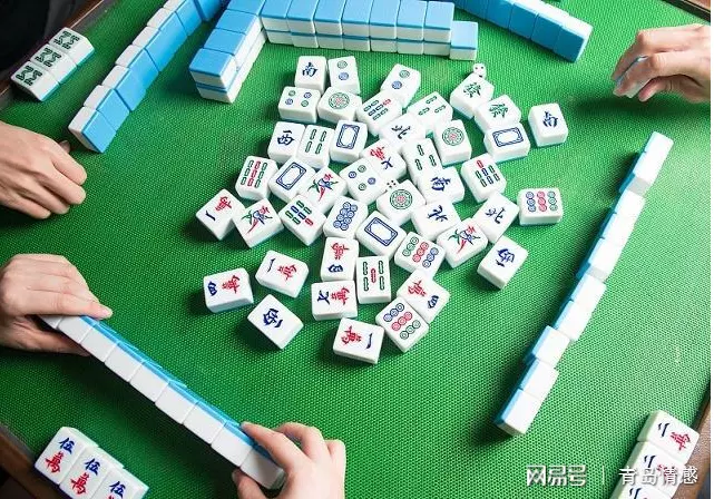 6、女人打麻將帶什麼東西會贏:月經期間打麻將一定會輸嗎