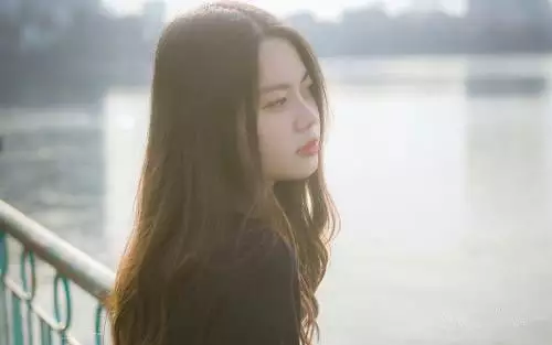 1、求測婚姻，婚姻不幸，緣分是否已盡，離婚後我還會有幸福嗎 出生：年 年　性別：女　占事：婚姻 排卦：