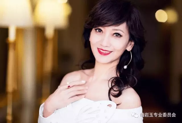 1、42歲男和46歲女可以婚配嗎:42歲女人配47歲男子相配嗎？