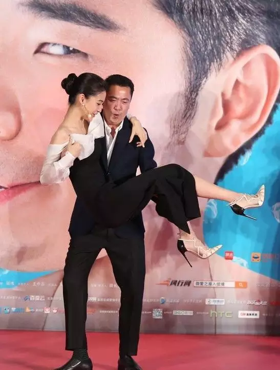 3、鍾漢良參加李小冉婚禮:鍾漢良李小冉一起出席的節目或活動有哪些