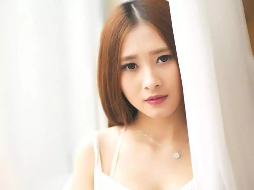 1、男子多次出軌是由於什麼:我老公經常有外遇,而且還時不時的換女人,怎麼辦呢?