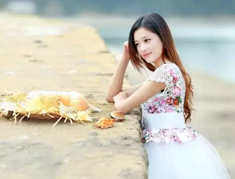 命中有偏財的女人會怎樣：偏財多的女命八字，們來看看，是否有不貞之嫌？