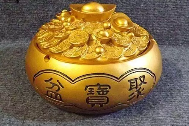 1、虎年犯太歲的5個屬相:年犯太歲的5個生肖,需要注意什麼?