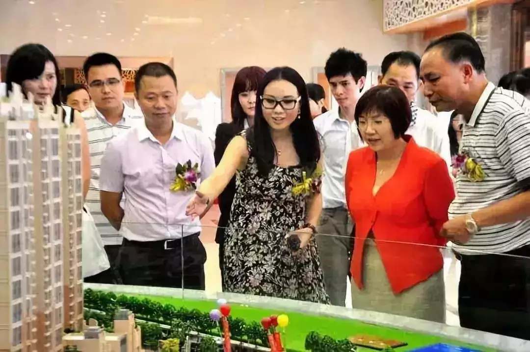6、麥玲玲測算準確嗎:麥玲玲算命猴農曆6月財運如何