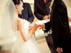 5、看八字時說二婚的人，是真的會二婚嗎？這位命主事實證明是不會的。