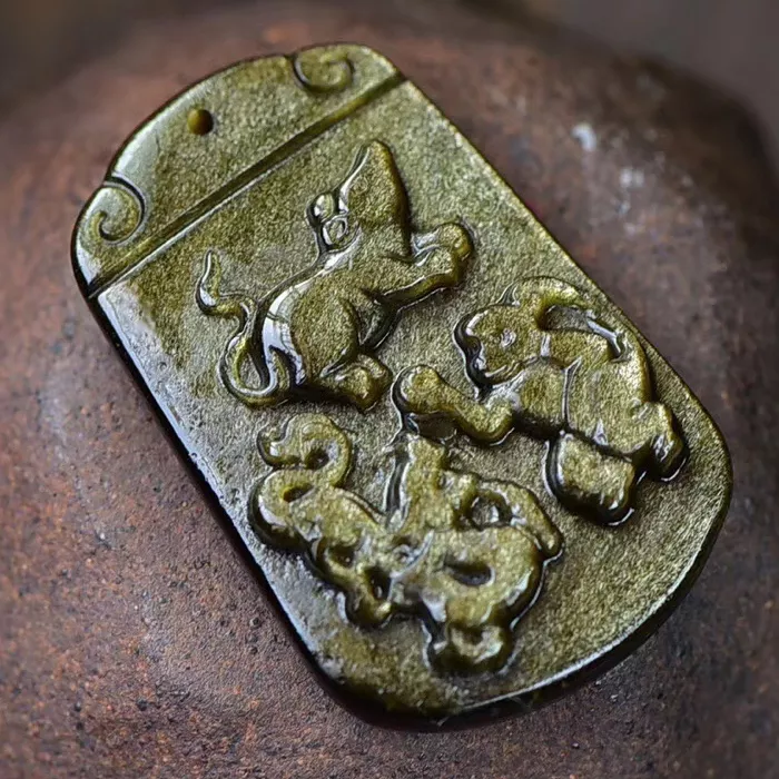 男虎和男蛇的屬相合不合：屬虎和屬蛇的相配嗎 屬虎和屬蛇的婚姻合不合