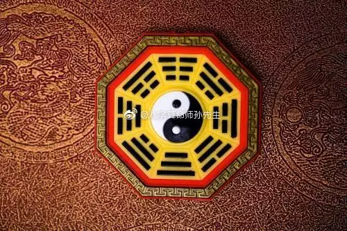 懂八字的朋友請回答，不懂得謝絕回答，這八字有食傷嗎，聰明嗎，老公如何