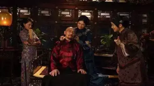 1、一妻多夫制度解決婚配:中國男多女少可不能以實行一妻多夫制呢?