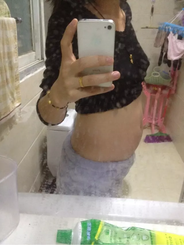 懷男孩平躺是在小腹下還是上：懷孕初期懷男孩女孩有什麼區別