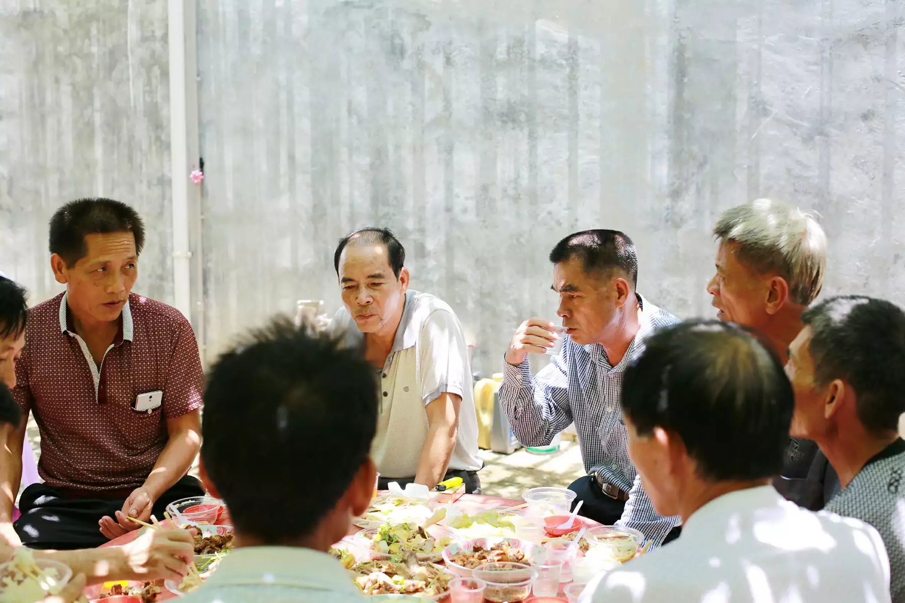 四兩二女命有幾個子女：女性四兩二的命子女可靠嗎