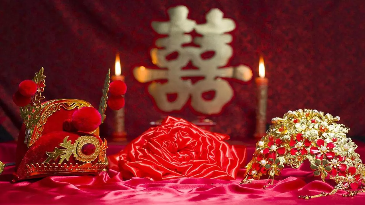 3、昔人留下婚配秘法是什麼:昔人婚配時考究雞狗、龍虎、虎羊、蛇鼠難相配，有什麼說法嗎？