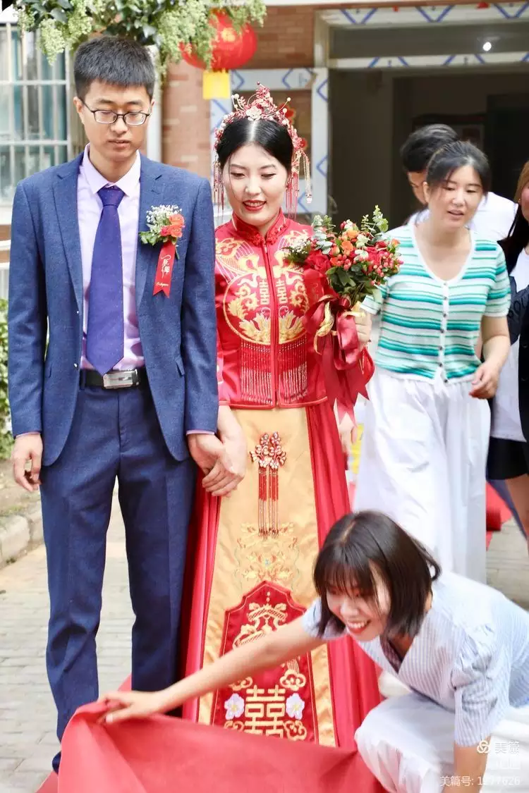 1、完美婚配添喜郎電:八字合婚
