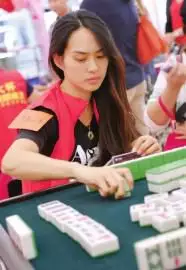 1、女人打麻將帶什麼東西會贏:來月經打麻將會贏嗎