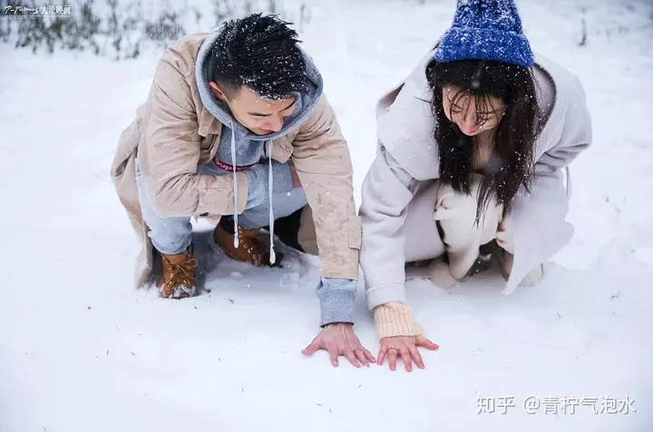 1、結婚下雪會過不到頭嗎:結婚當天下雪好嗎